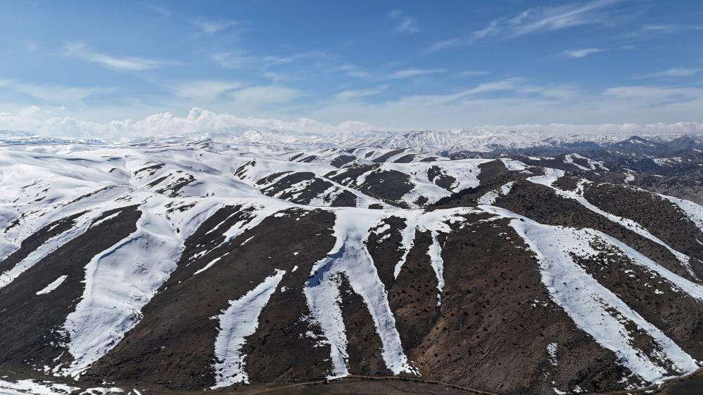 Konya’nın karla kaplı zirvesi görsel şölen sunuyor 2